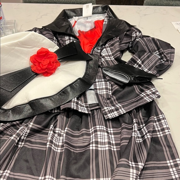 Clueless Dionne Davenport Adult Costume,Jacket,Top w/vest front,skirt,Size M - Picture 5 of 5